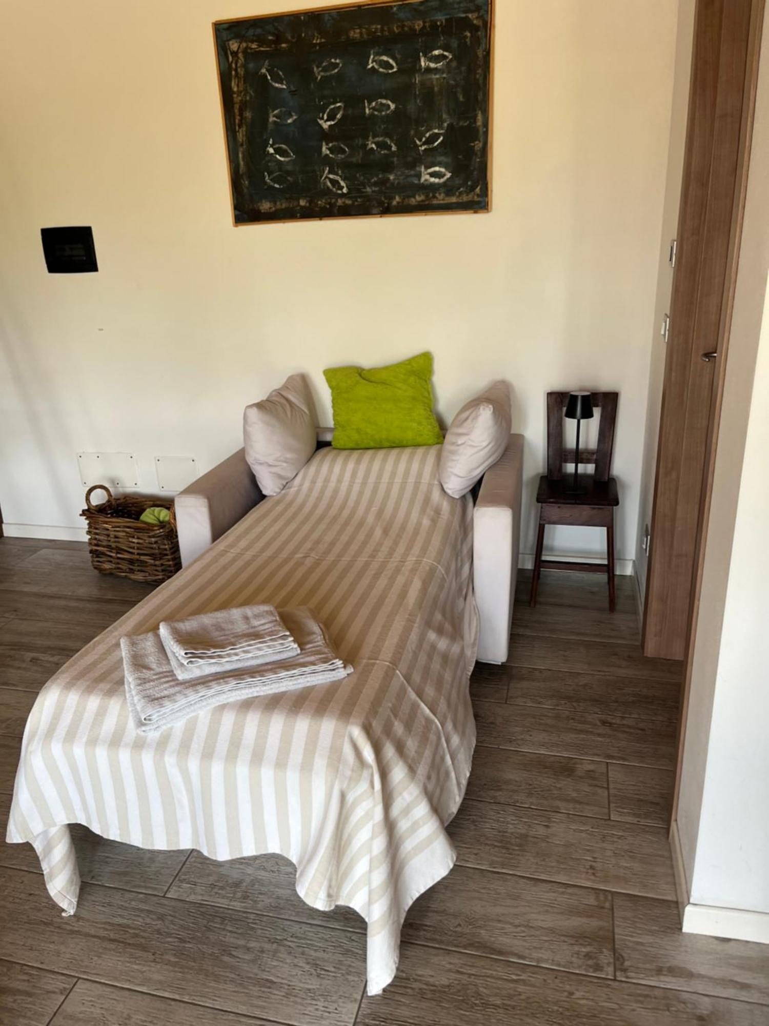B&B Rooms Moncalvo Ngoại thất bức ảnh